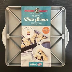 Nordic Ware Mini Scone Baking Pan - Procast Collection NWT